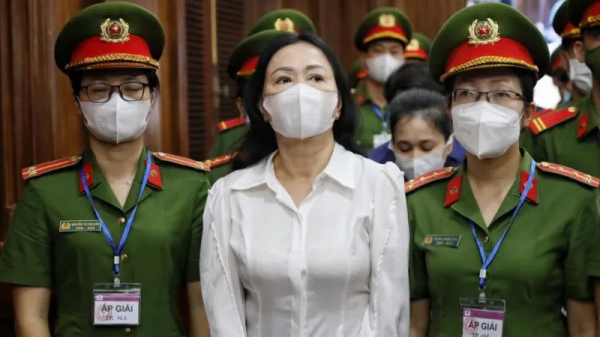 Самый громкий судебный процесс во Вьетнаме: миллиардерше грозит смертная казнь
