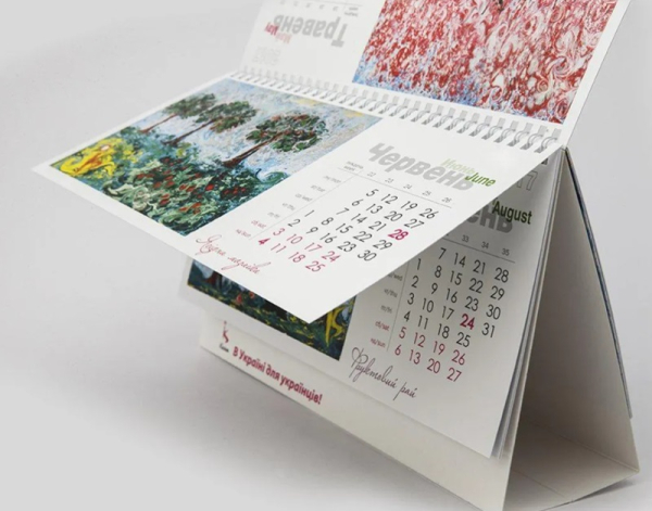 Печать календарей: функциональность и стиль для вашего бизнеса и дома