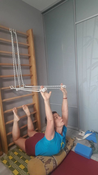 Жительница Черновцов открыла йога-студию в 59 лет и преподает там уже 15 лет - Общество