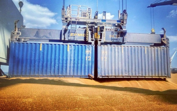 Украина отправила по морю 60 млн тонн грузов