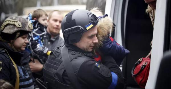 Принудительную эвакуацию детей объявили в двух городах Донецкой области    - Общество