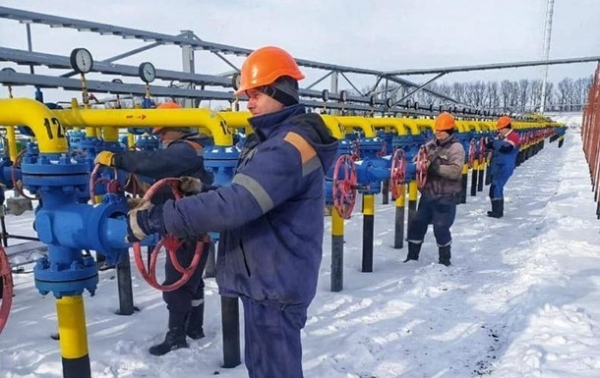 Объем транзита газа в Словакию через Украину сократился в три раза