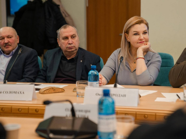 
				У Міністерстві відновлення відбулася зустріч з Асоціацією міст України
				