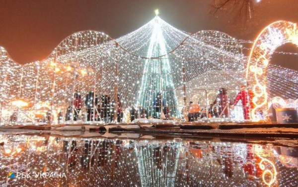 В Украине подорожал новогодний стол: сколько придется заплатить