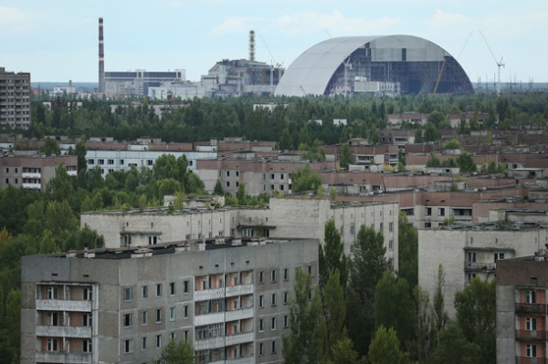 Авария на Чернобыльской АЭС. Припять до и послеСюжет