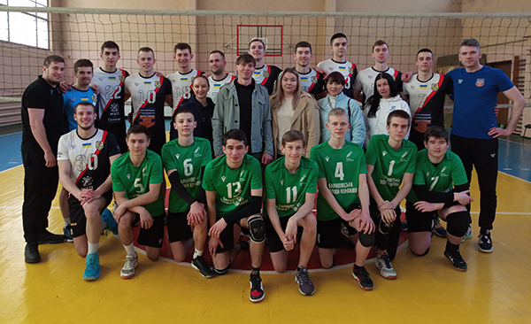 Майстер-клас з волейболу за участю волейбольної команди Суперліги «МХП-Вінниця» для юних аматорів в Лубнах