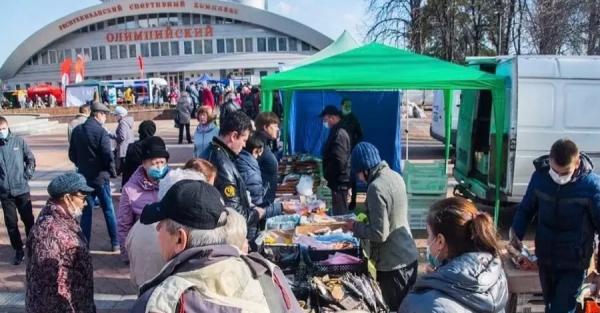 Жители Донецка: Подарки родственники заказывают из Киева, поездка в гости стоит безумных денег - Общество