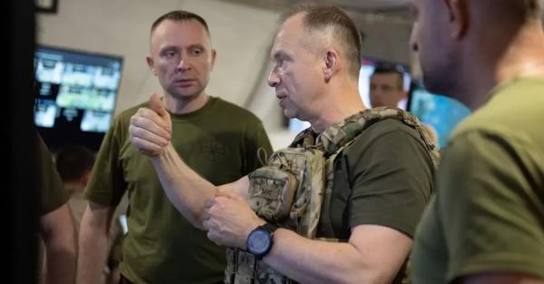 Сырский посетил позиции ВСУ на восточном фронте и назвал главные задачи бойцов - Общество