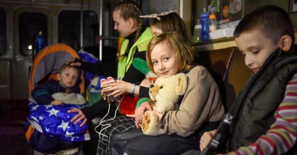 Массовое возвращение беженцев в Украину усугубляет гуманитарные проблемы - ООН - Общество