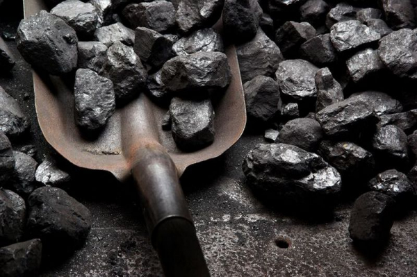 Дефицит угля и веерные отключения: эксперты дали тревожный прогноз на 2022 год